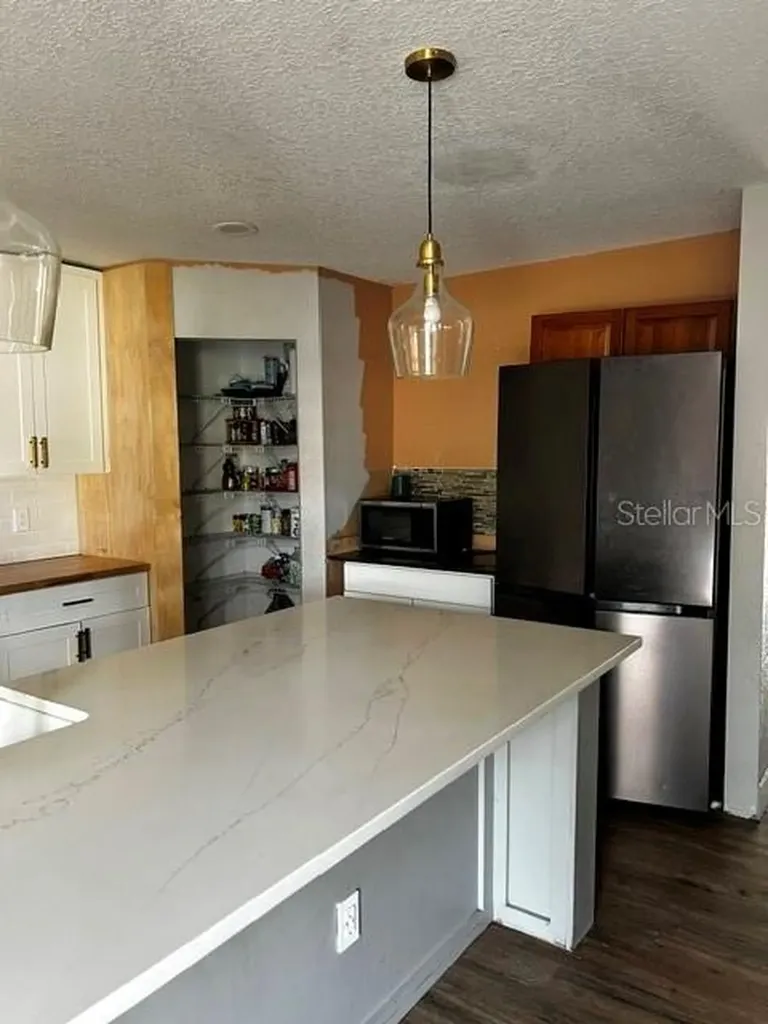 6086 82nd Terrace N Pinellas Park FL 33781