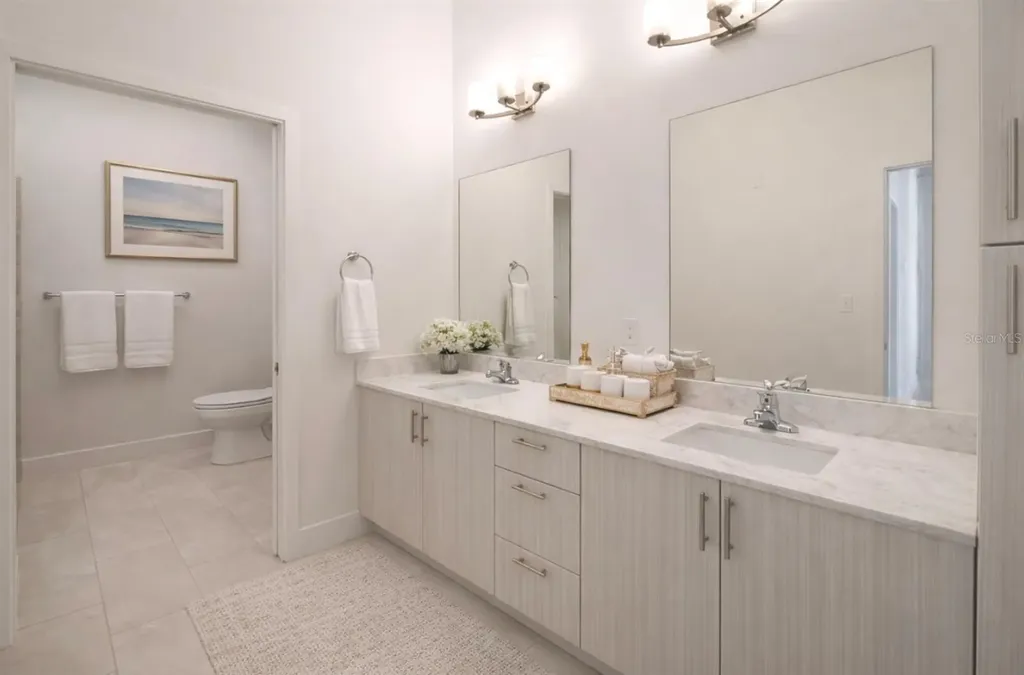 1659 2nd Street Sarasota FL 34236