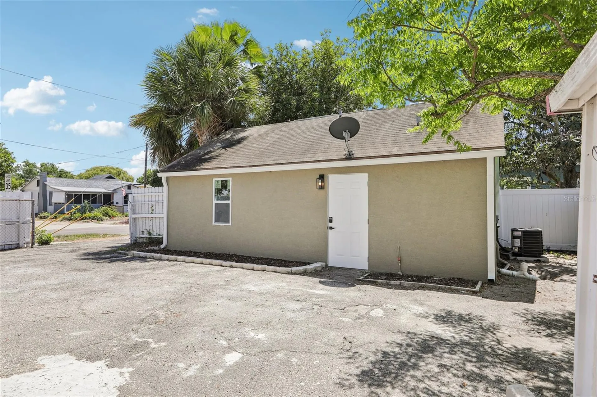 2800 13th Avenue N St Petersburg FL 33713
