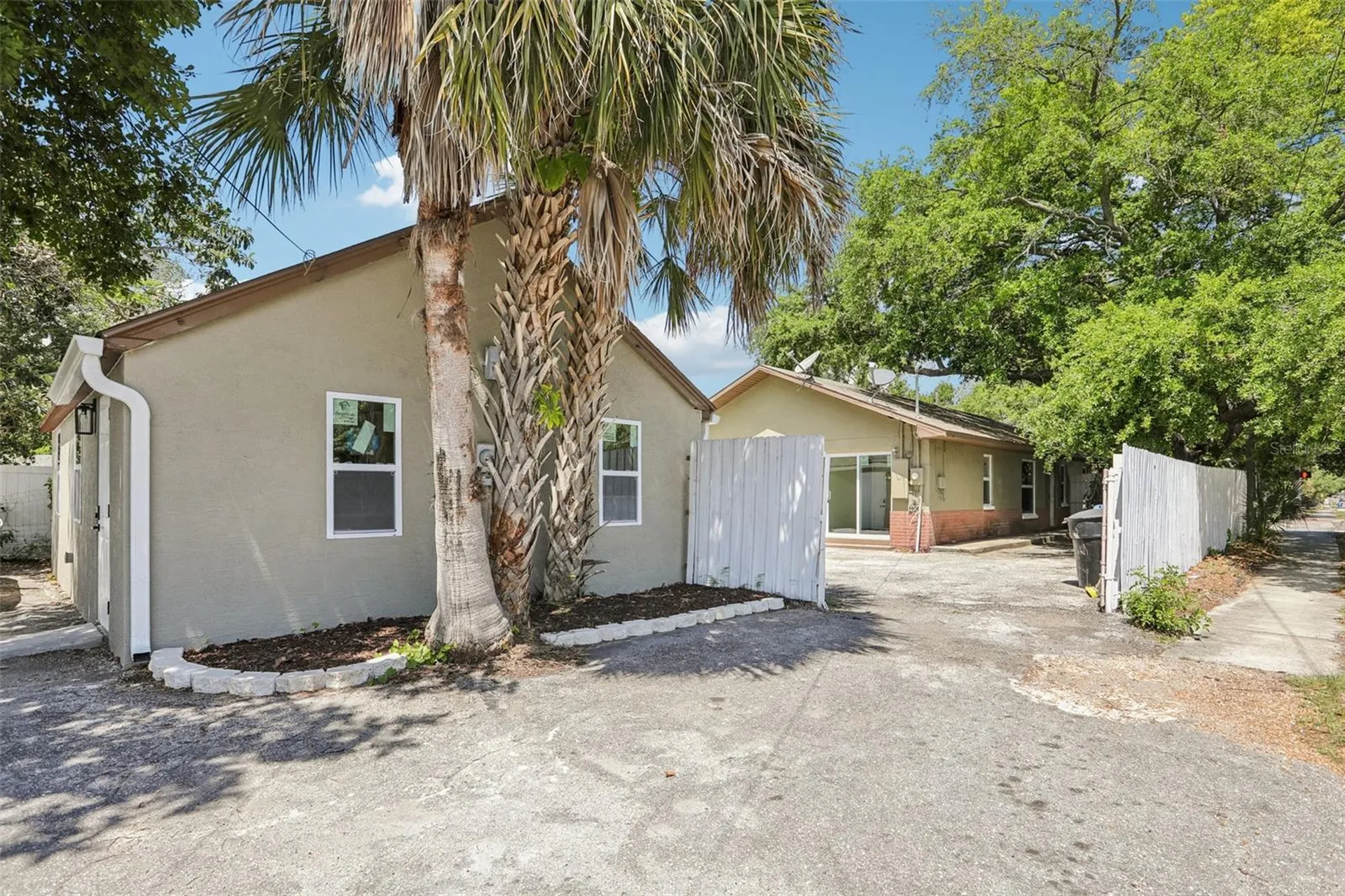 2800 13th Avenue N St Petersburg FL 33713