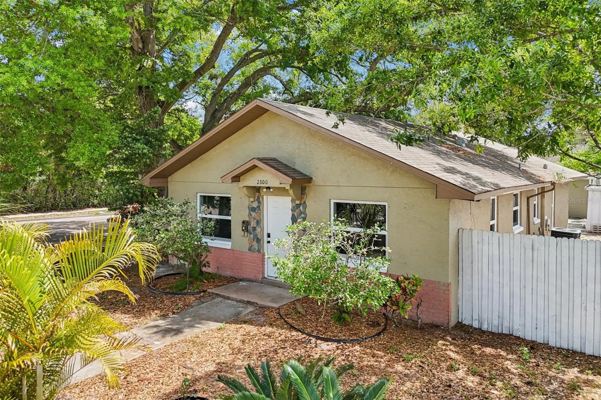 2800 13th Avenue N St Petersburg FL 33713