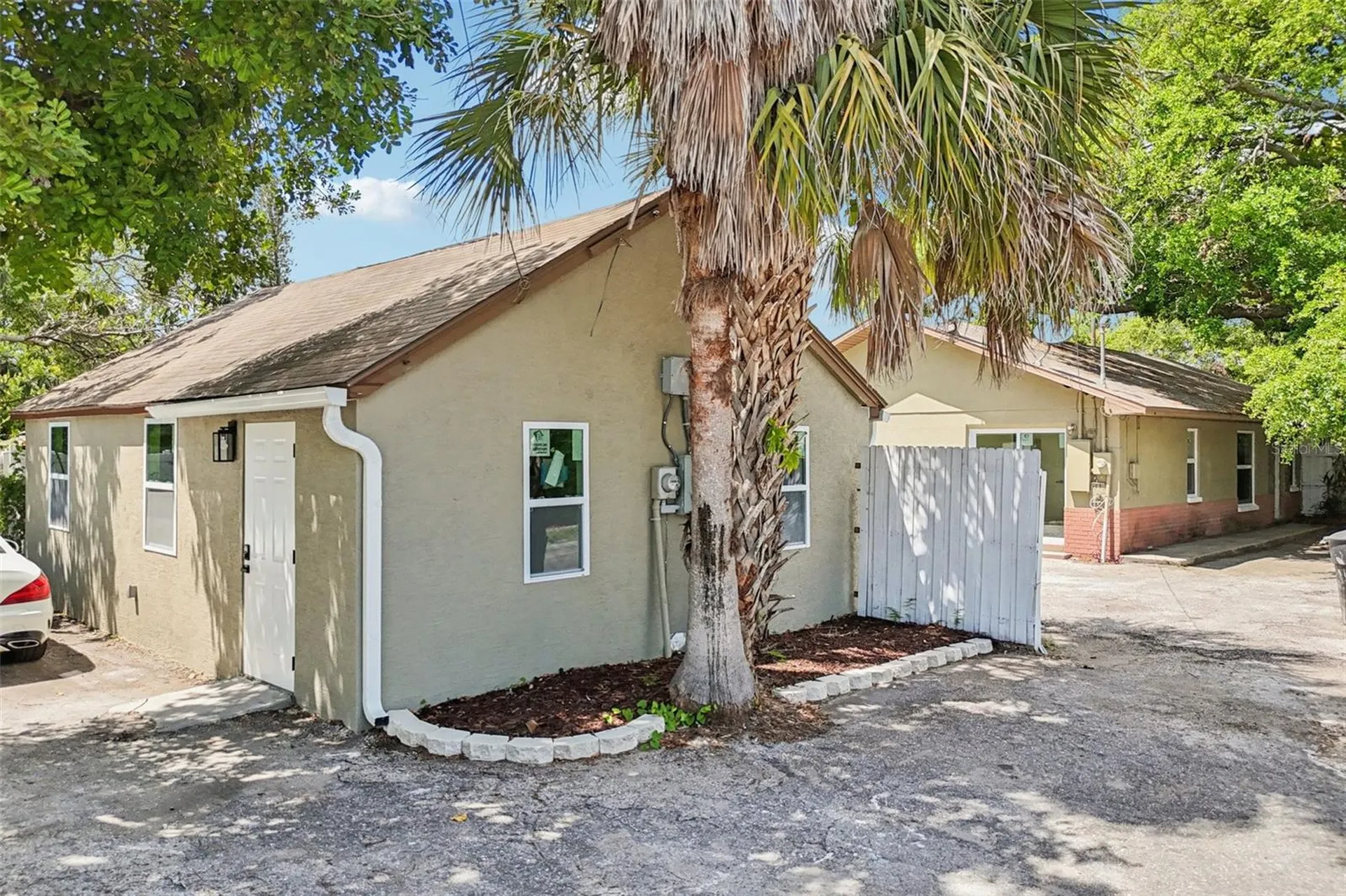 2800 13th Avenue N St Petersburg FL 33713