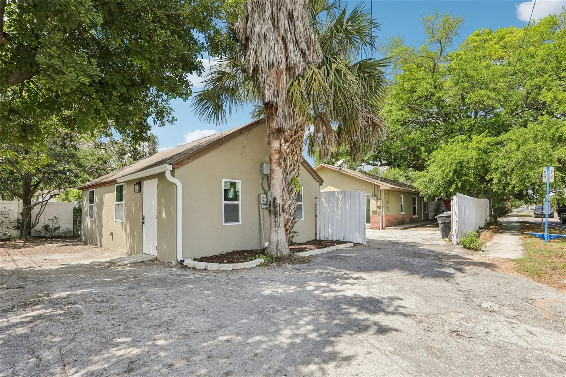 2800 13th Avenue N St Petersburg FL 33713