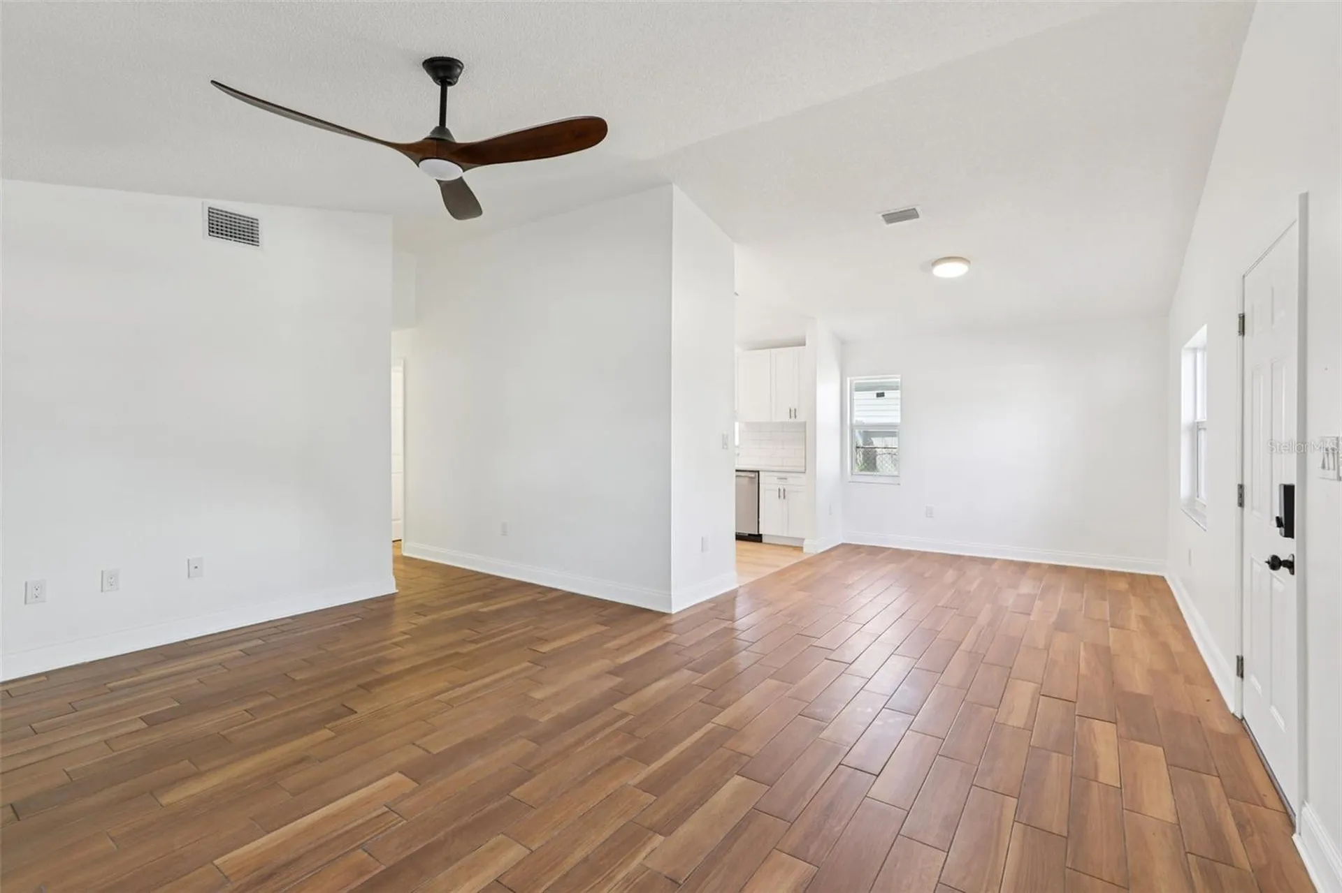 2800 13th Avenue N St Petersburg FL 33713