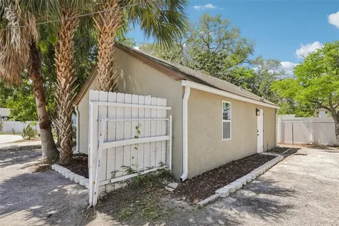 2800 13th Avenue N St Petersburg FL 33713