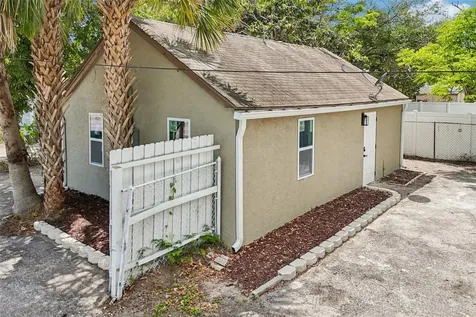 2800 13th Avenue N St Petersburg FL 33713