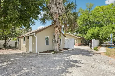 2800 13th Avenue N St Petersburg FL 33713