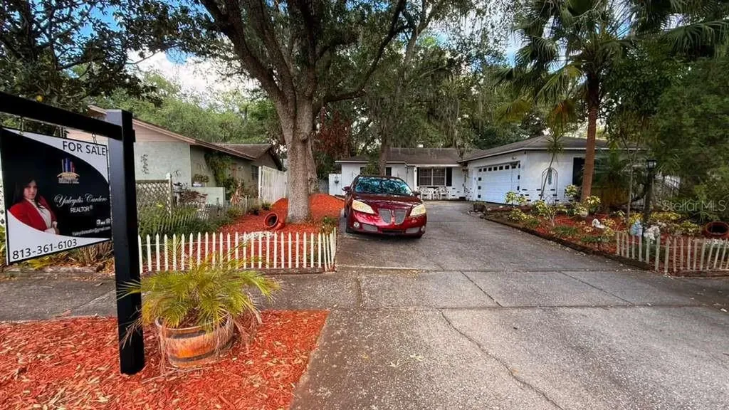 1111 Bristolwood Street Brandon FL 33510