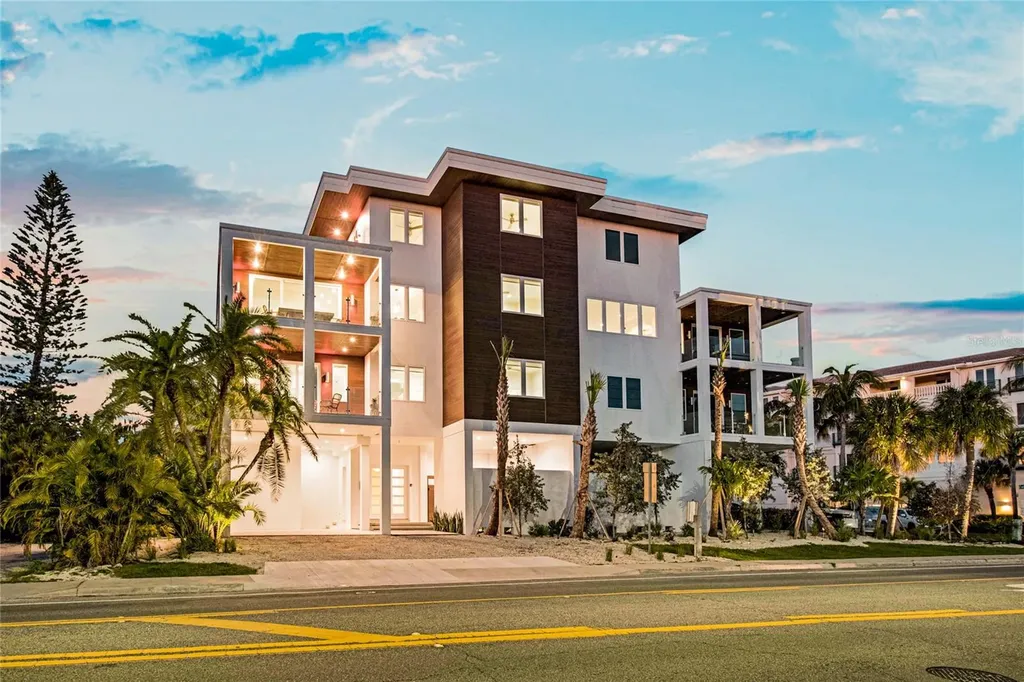 329 Beach Road Sarasota FL 34242