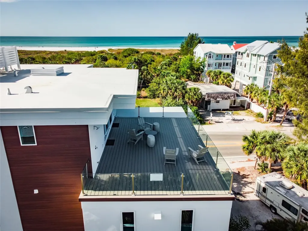 329 Beach Road Sarasota FL 34242