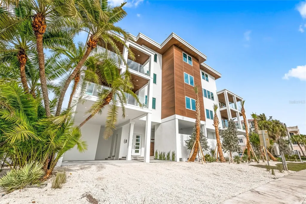 329 Beach Road Sarasota FL 34242