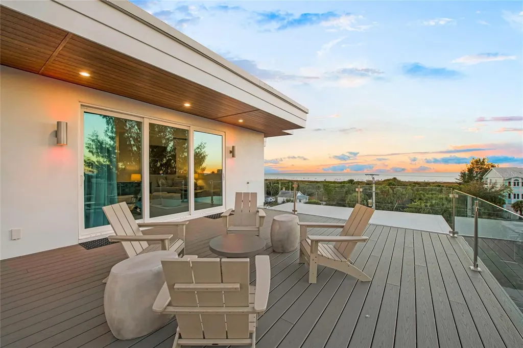 329 Beach Road Sarasota FL 34242