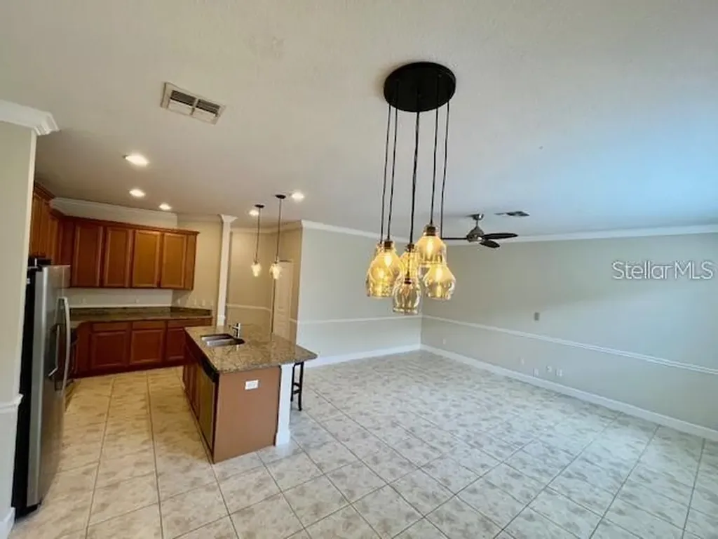 10934 Savannah Landing Circle Orlando FL 32832