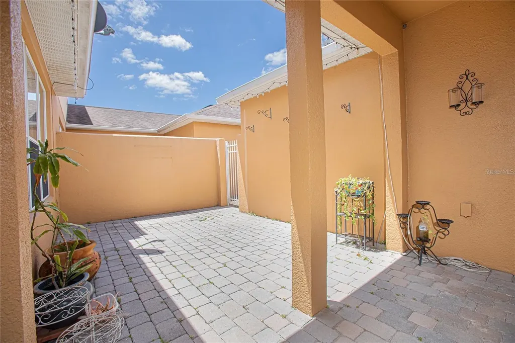 10934 Savannah Landing Circle Orlando FL 32832