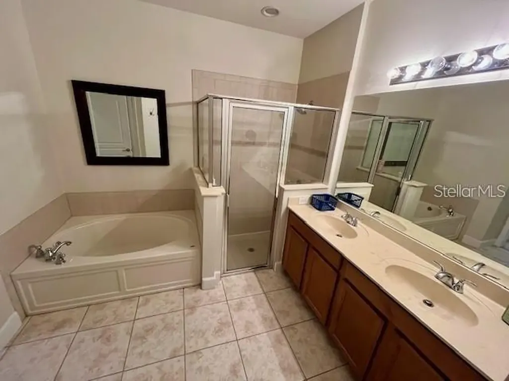 10934 Savannah Landing Circle Orlando FL 32832