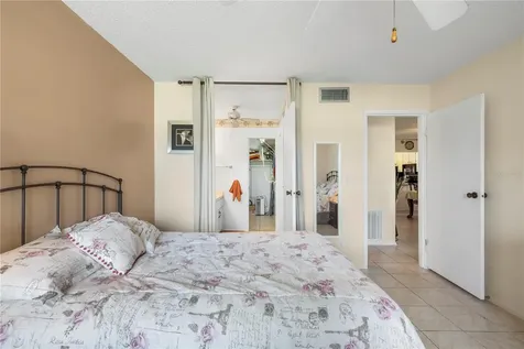 12300 Vonn Road Largo FL 33774