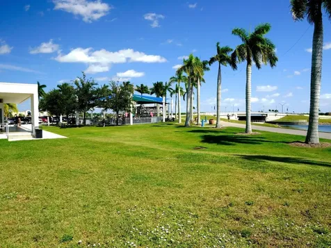 4734 Delmonte Avenue Sarasota FL 34235