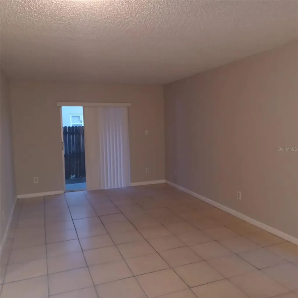 1508 E 127th Avenue Tampa FL 33612