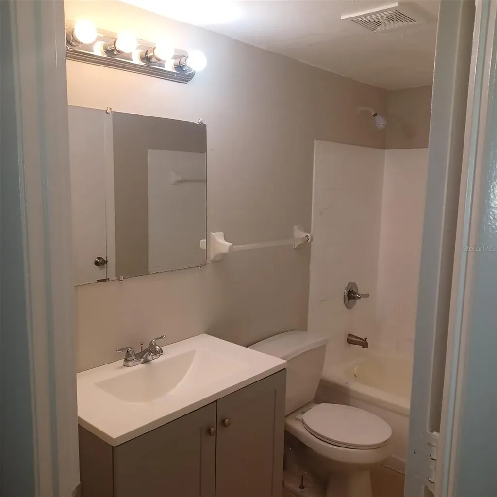 1508 E 127th Avenue Tampa FL 33612