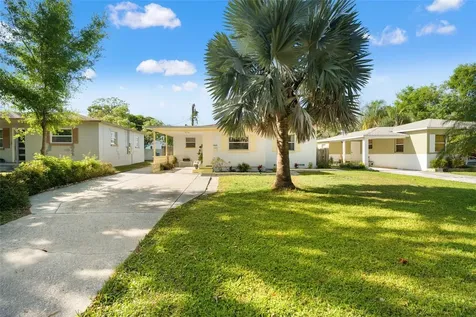 5020 Oxford Avenue N St Petersburg FL 33710