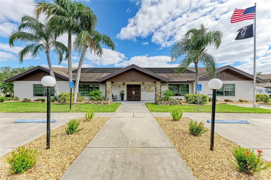 7201 29th Ave Dr W Bradenton FL 34209