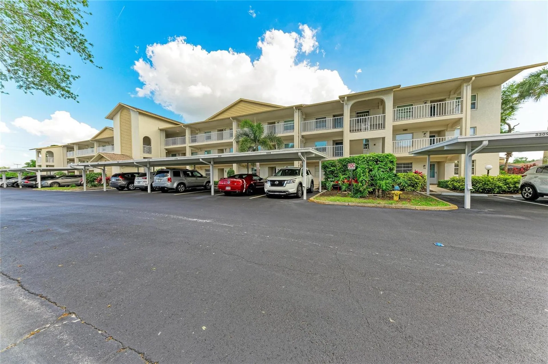 7201 29th Ave Dr W Bradenton FL 34209