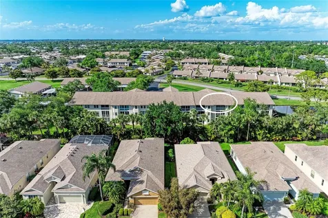 7201 29th Ave Dr W Bradenton FL 34209
