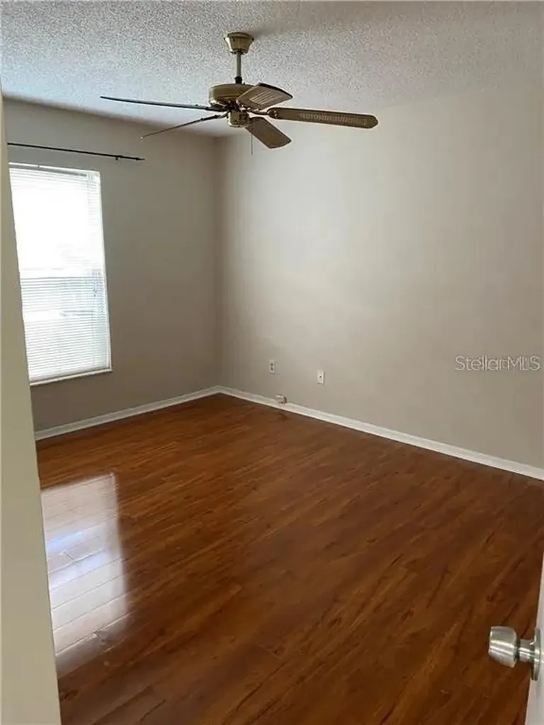 8960 Valencia Gardens Drive Orlando FL 32825