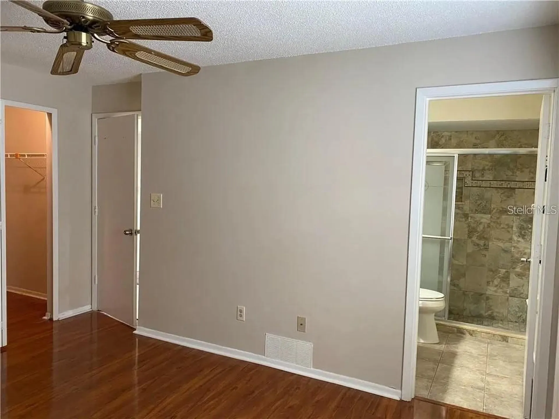 8960 Valencia Gardens Drive Orlando FL 32825