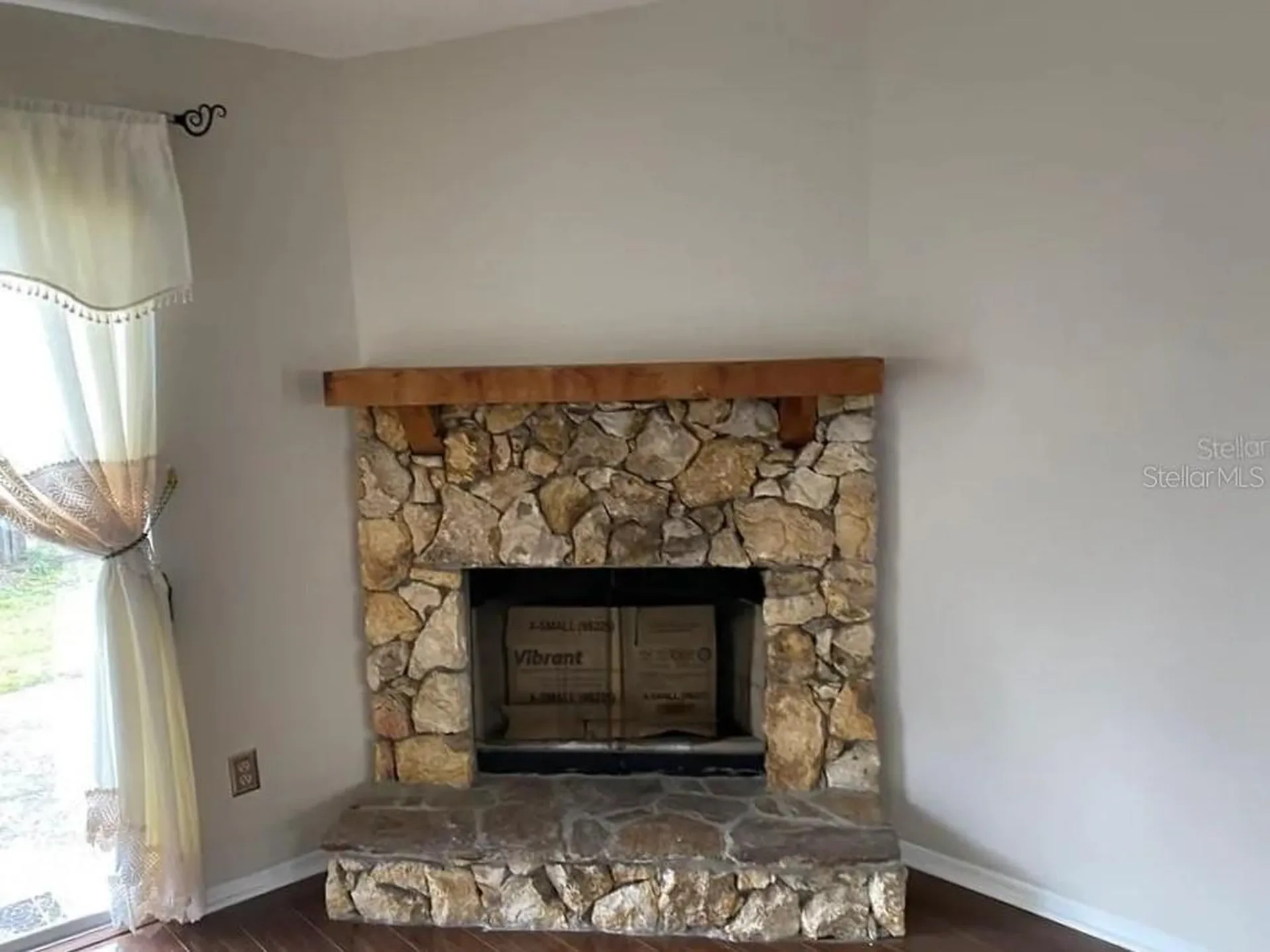 8960 Valencia Gardens Drive Orlando FL 32825