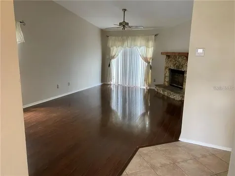 8960 Valencia Gardens Drive Orlando FL 32825