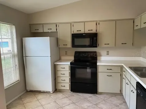 8960 Valencia Gardens Drive Orlando FL 32825