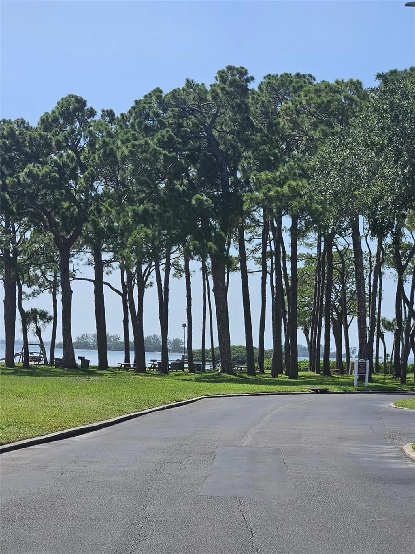 2700 Bayshore Boulevard Dunedin FL 34698
