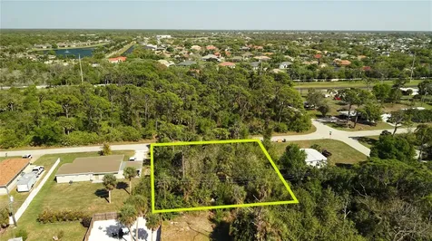 746 Palmetto Street Englewood FL 34223