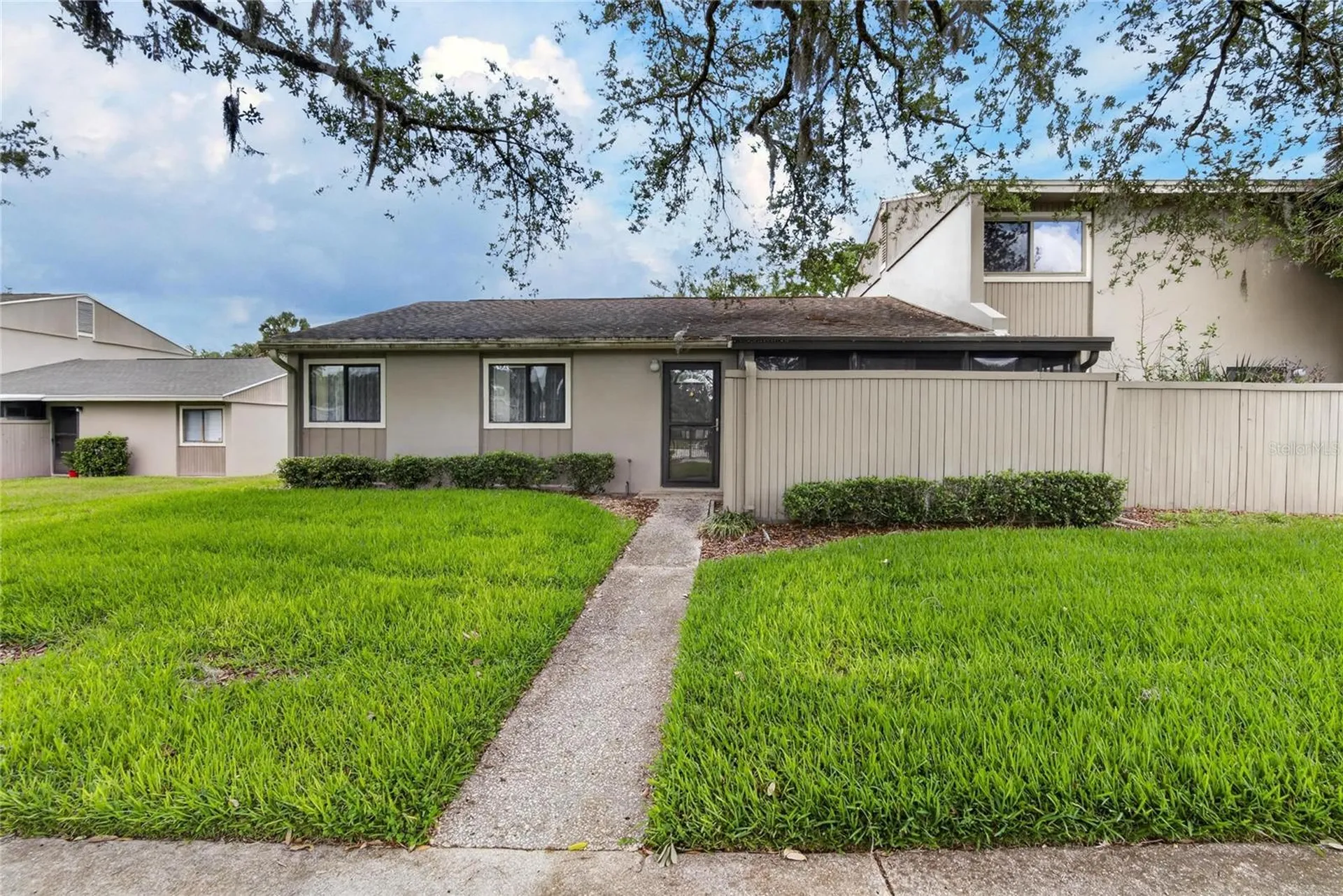 7933 Pine Drive Temple Terrace FL 33637