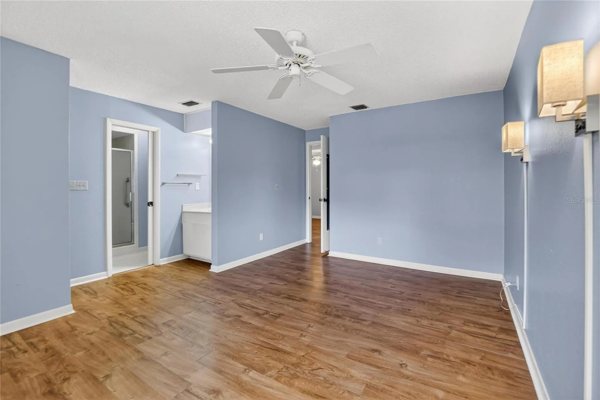 7933 Pine Drive Temple Terrace FL 33637