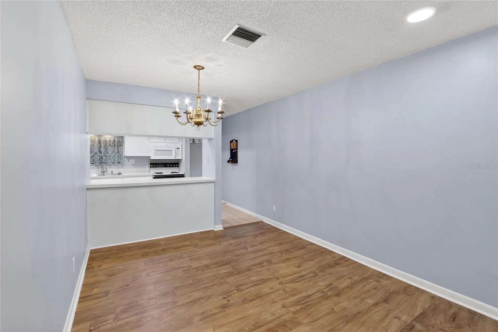 7933 Pine Drive Temple Terrace FL 33637