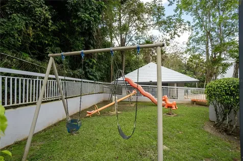 808 El Bosque Guaynabo PR 00971