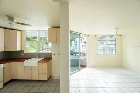 808 El Bosque Guaynabo PR 00971