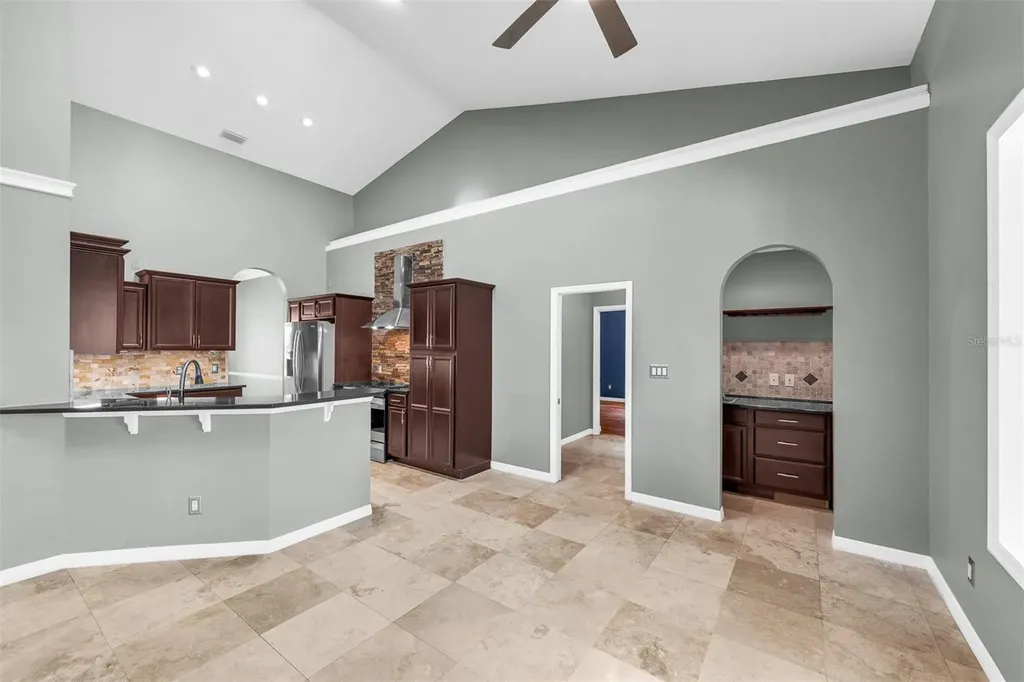 2305 Park Village Place Apopka FL 32712