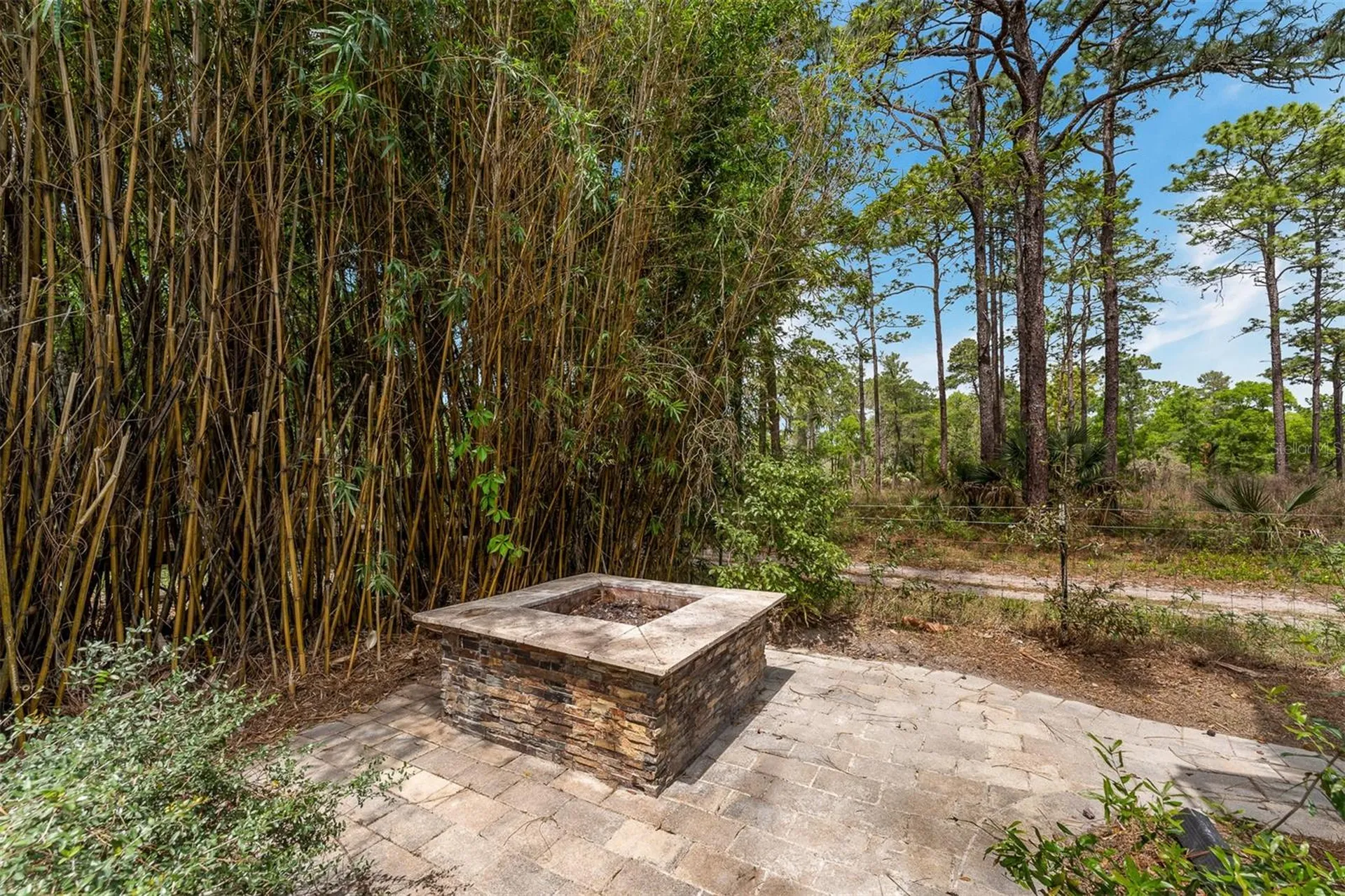 2305 Park Village Place Apopka FL 32712