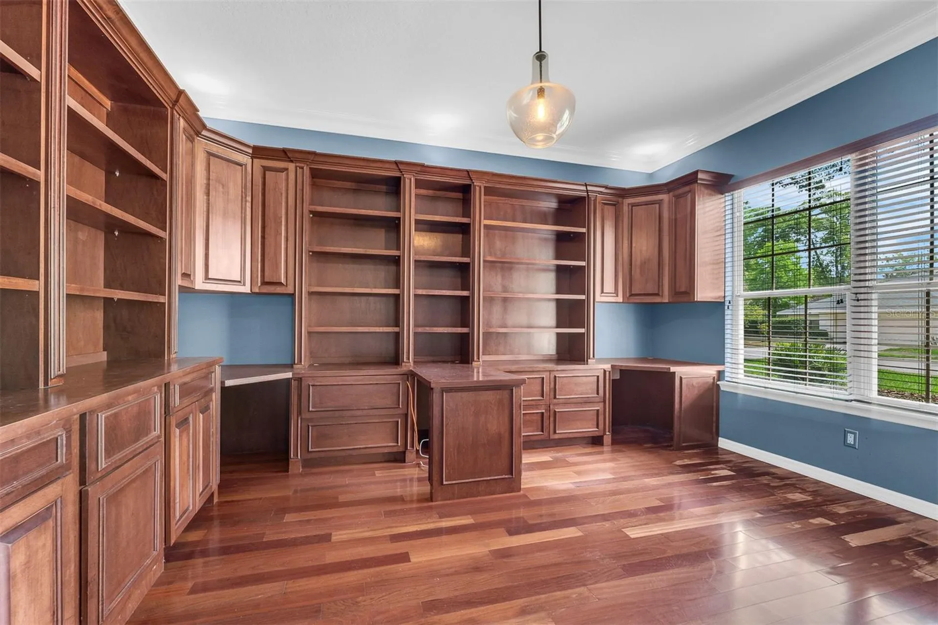 2305 Park Village Place Apopka FL 32712