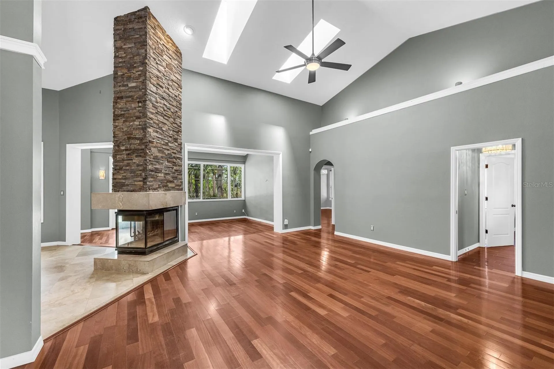 2305 Park Village Place Apopka FL 32712