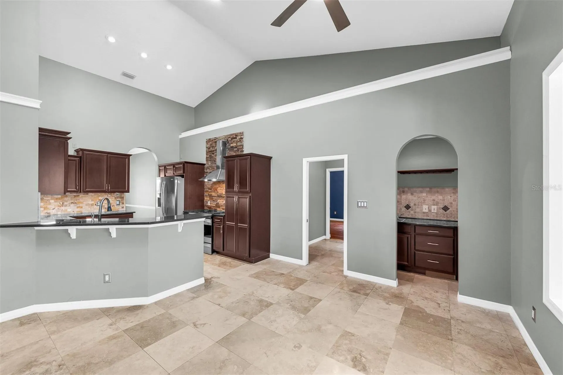 2305 Park Village Place Apopka FL 32712