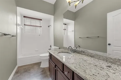 2305 Park Village Place Apopka FL 32712