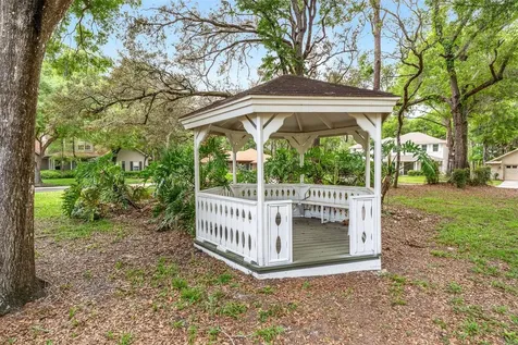 2305 Park Village Place Apopka FL 32712