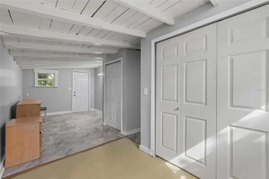619 Beverly Avenue Largo FL 33770