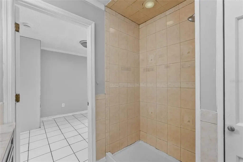 619 Beverly Avenue Largo FL 33770
