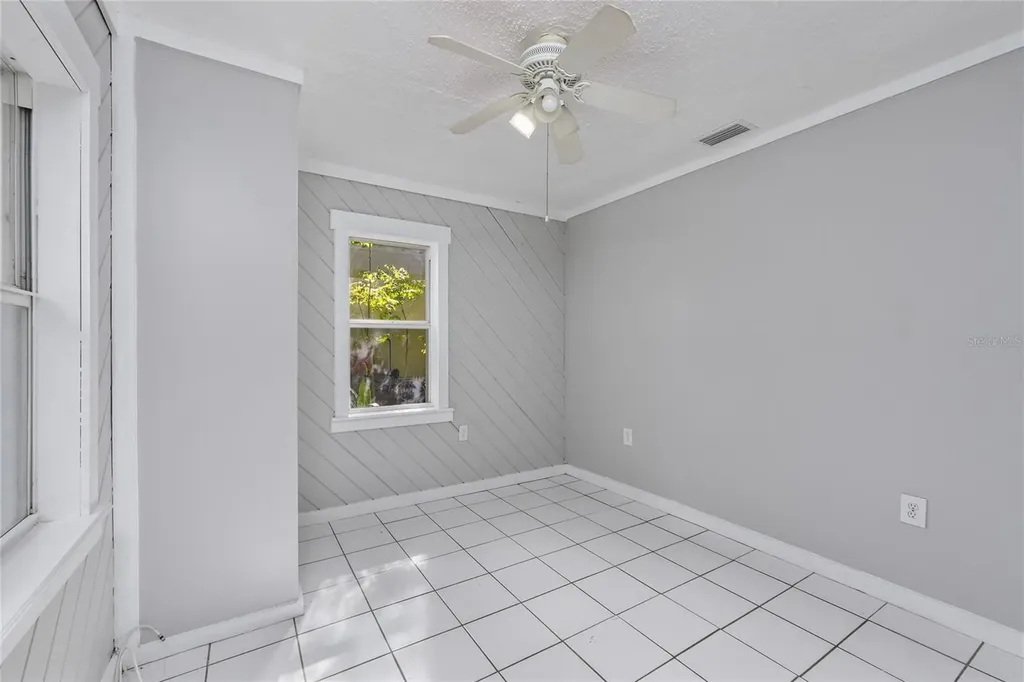 619 Beverly Avenue Largo FL 33770