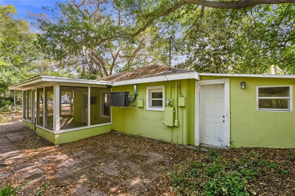 619 Beverly Avenue Largo FL 33770